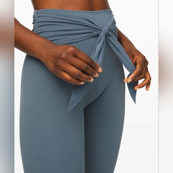 Lululemon Align Pant 28" *Wrap WaistBlue Charcoal size 4 in VGUC - Picture 5 of 12